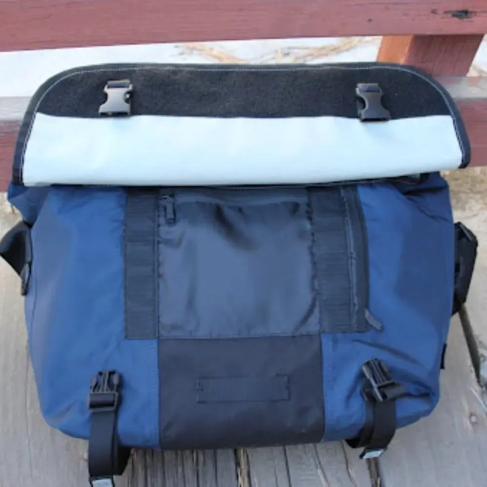 TIMBUK 2 | Messenger Bag Crossbody Laptop Computer Commuter Bike Bag 20.5x14.5x8